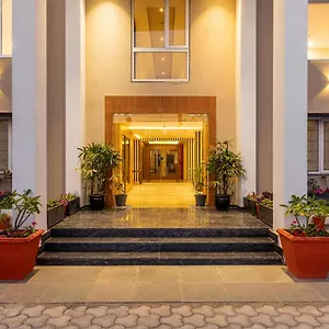 3* Hotel Seasons- A Boutique